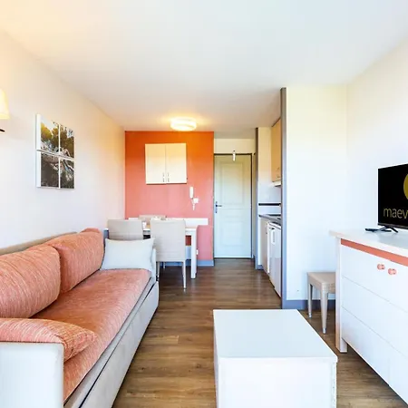 Résidence Le Village De Cap Esterel - Maeva - 4 Personnes - Sélection Mae-4734 Appartement *