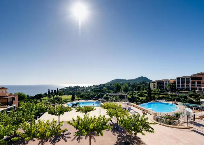 Résidence Le Village De Cap Esterel - Maeva - 4 Personnes - Sélection Mae-4734 Apartamento *