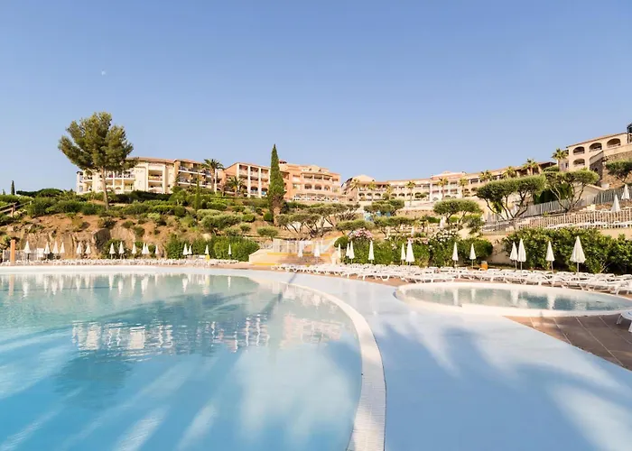 Résidence Le Village De Cap Esterel - Maeva - 4 Personnes - Sélection Mae-4734 Apartamento *